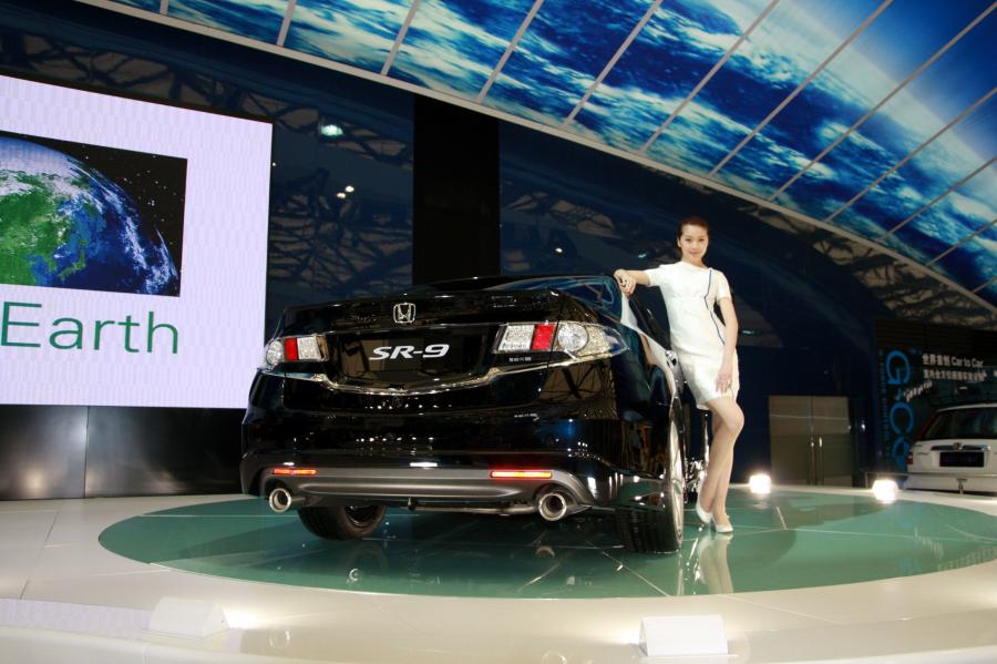  Honda Accord SR-9 2010 года  (фото 11 из 15)
